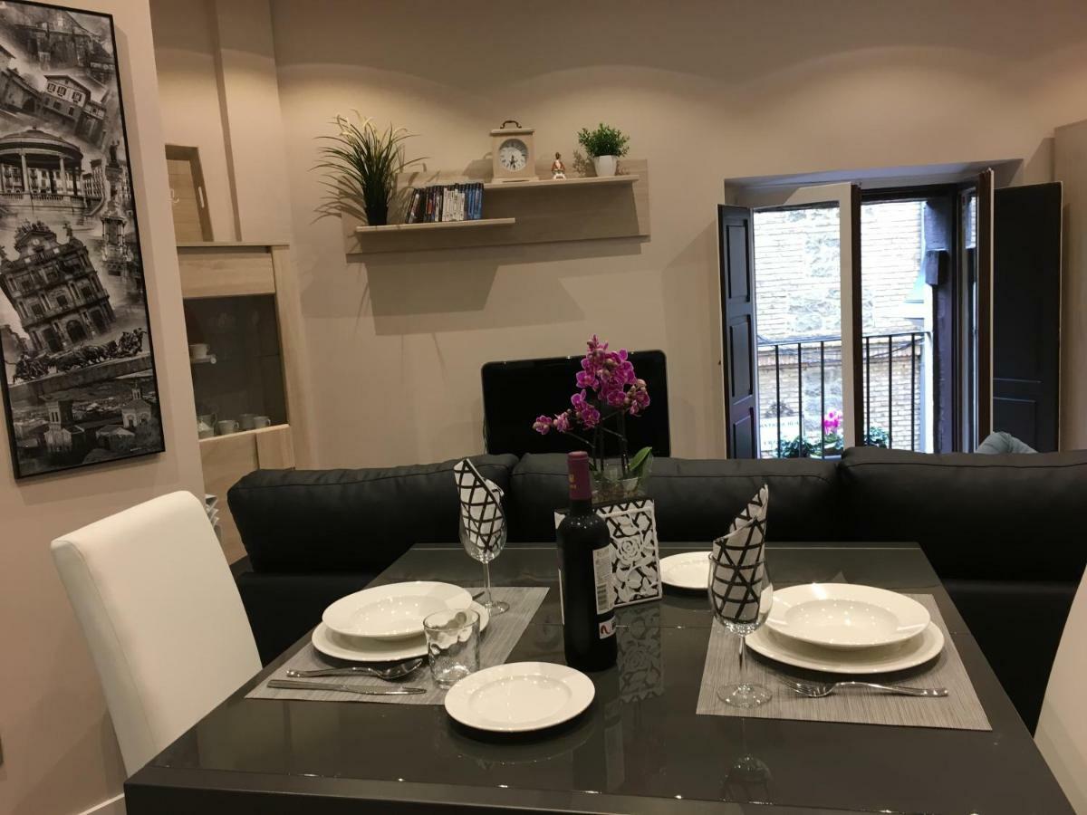 Maitagarri Casco Antiguo Apartment Pamplona Bagian luar foto