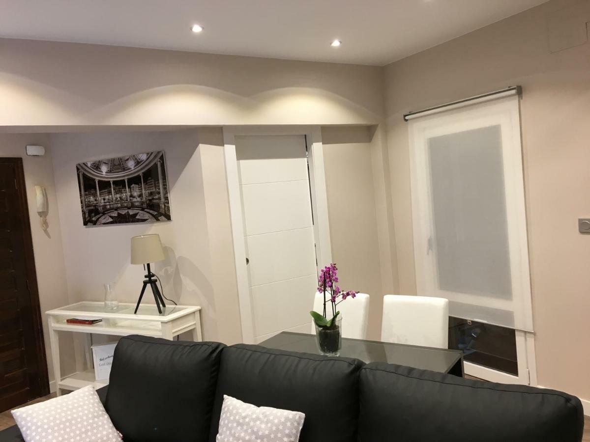 Maitagarri Casco Antiguo Apartment Pamplona Bagian luar foto