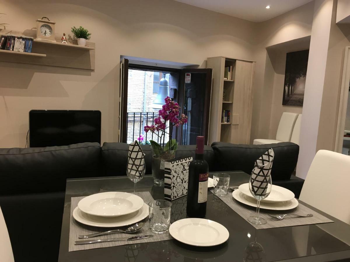 Maitagarri Casco Antiguo Apartment Pamplona Bagian luar foto