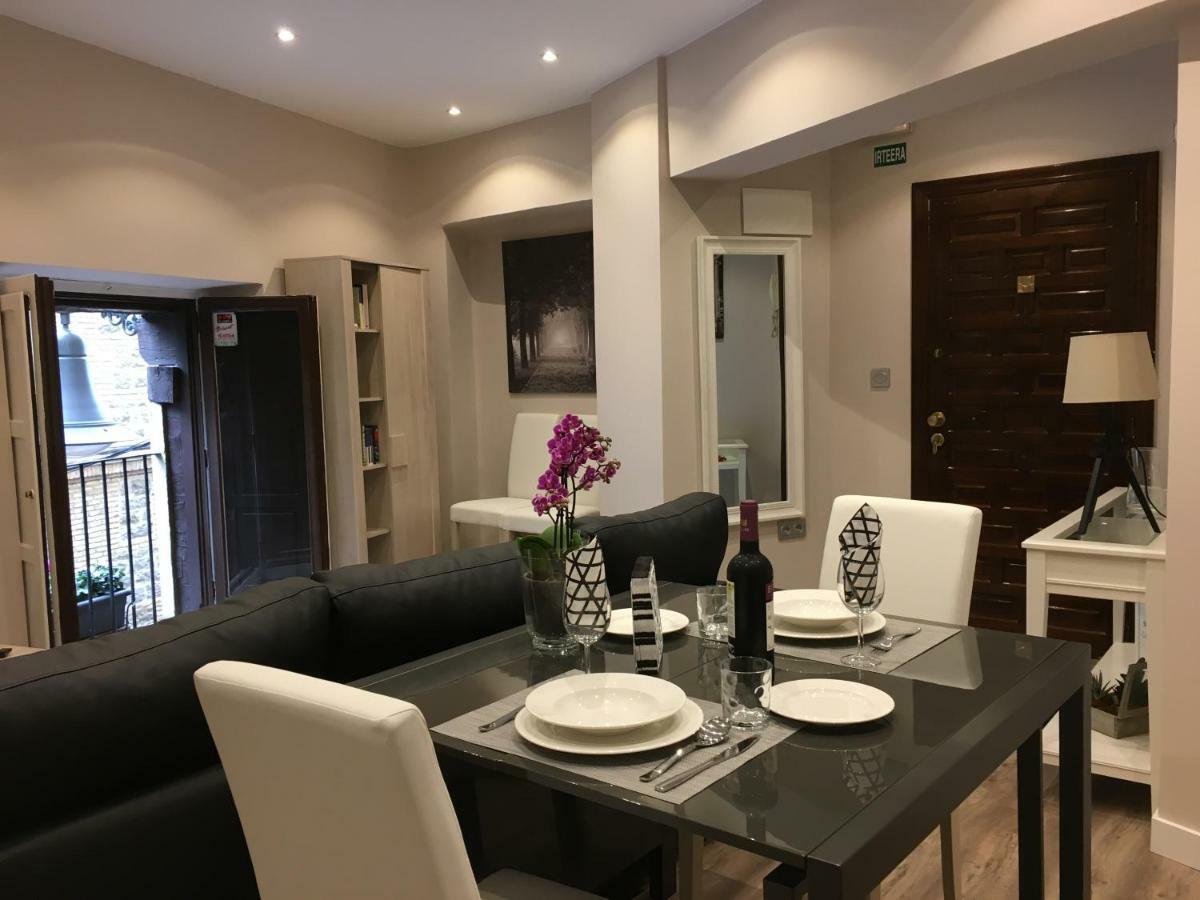 Maitagarri Casco Antiguo Apartment Pamplona Bagian luar foto